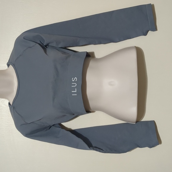 ILUS Label Seamlux Intensify Grey Long Sleeve Size L NWT - Picture 3 of 9